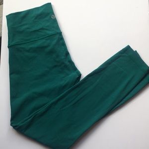 Lululemon Wunder Under leggings